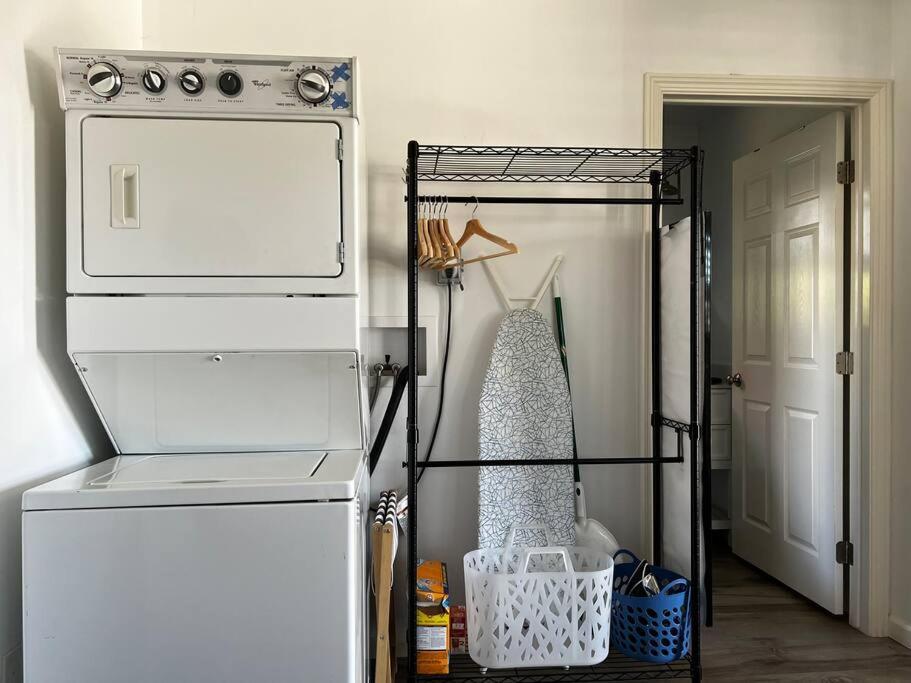 The Cozy Oasis - A Renovated And Modern Studio Near Lax + Sofi + Beaches + Freeway Lawndale Exterior photo