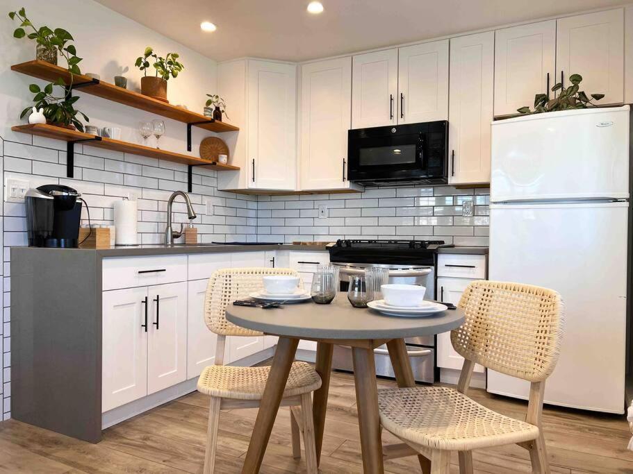 The Cozy Oasis - A Renovated And Modern Studio Near Lax + Sofi + Beaches + Freeway Lawndale Exterior photo